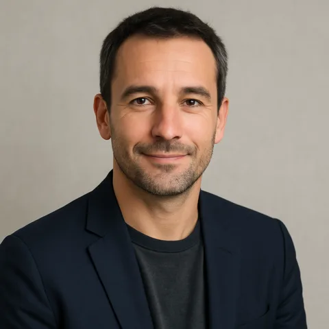 Portrait de Damien Favre, Consultant en recrutement logistique & analyste emploi